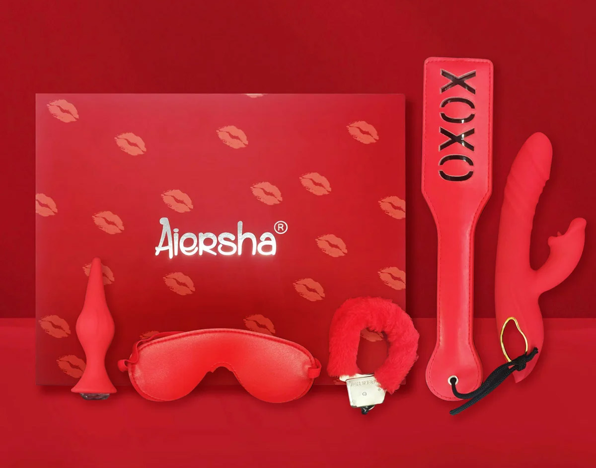 Crimson Desire Night Gift Box - The Ultimate Set for Daring Fantasies